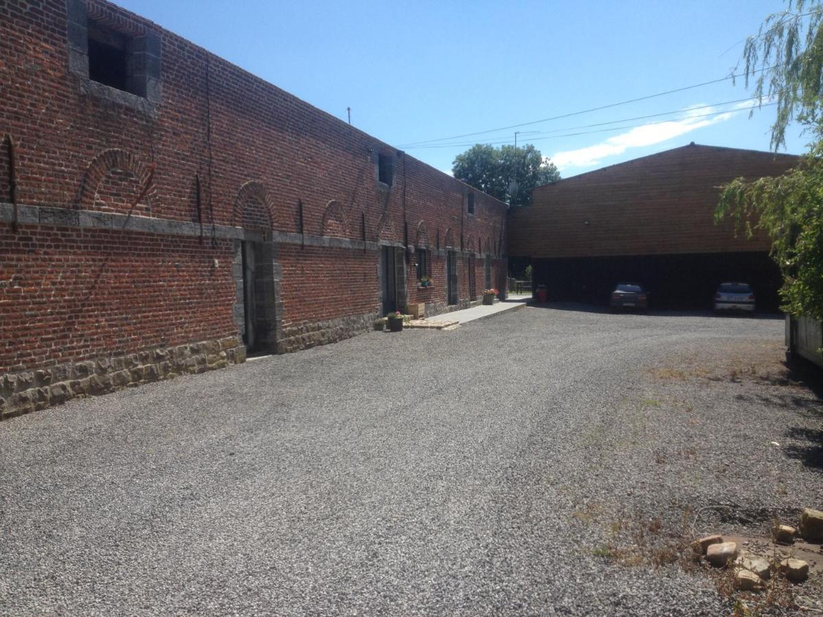 Apartamento La gaîté de louvignies Exterior foto